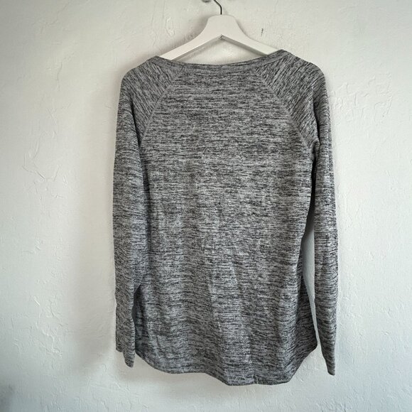 Athleta Heather Gray Hi Low Long Sleeve No Sweating It Shark Bite Top Small - Picture 2 of 8